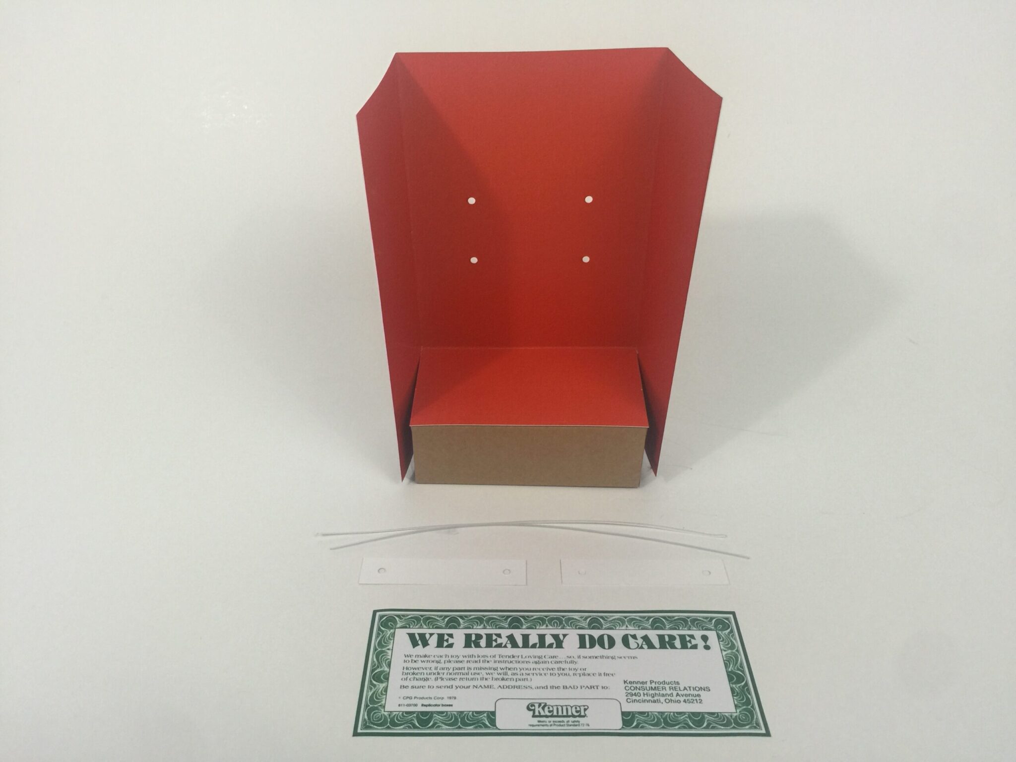 Replacement Vintage Star Wars 12″ R2-D2 box insert